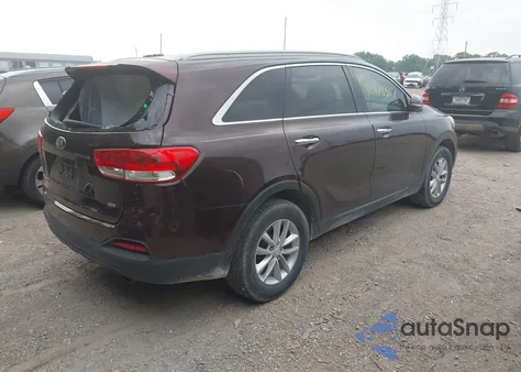 2016 Kia Sorento 2.4L Lx z USA, uszkodzony, nr VIN 5XYPG4A38GG008541